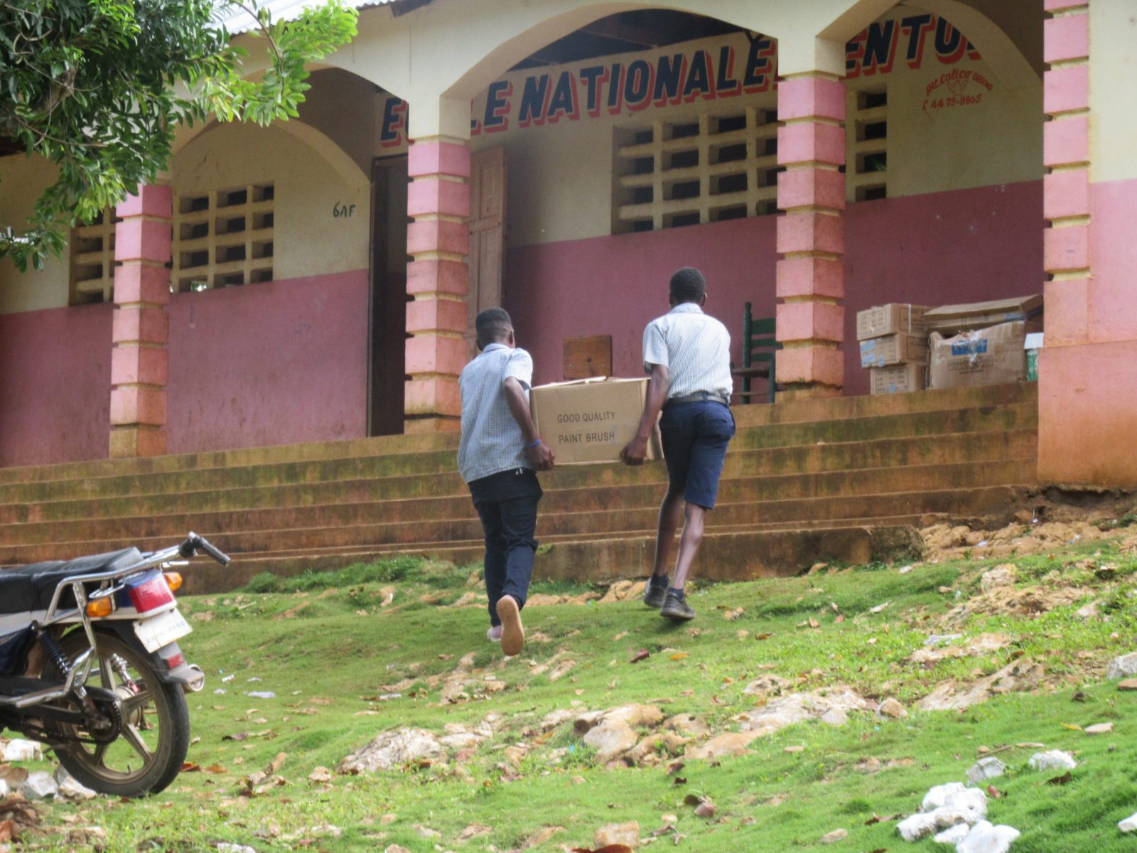 Students help deliver school supplies to school