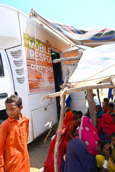 CWSAs-Mobile-Health-Unit-responding-to-Flood-Affected-Communities-in-rural-and-interior-Sindh-set-up-camp-and-provided-immediate-health-services-